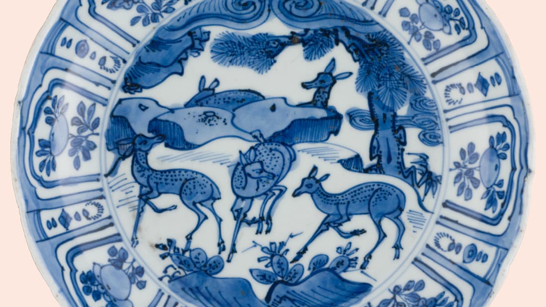 <h1> Blue and White </h1>