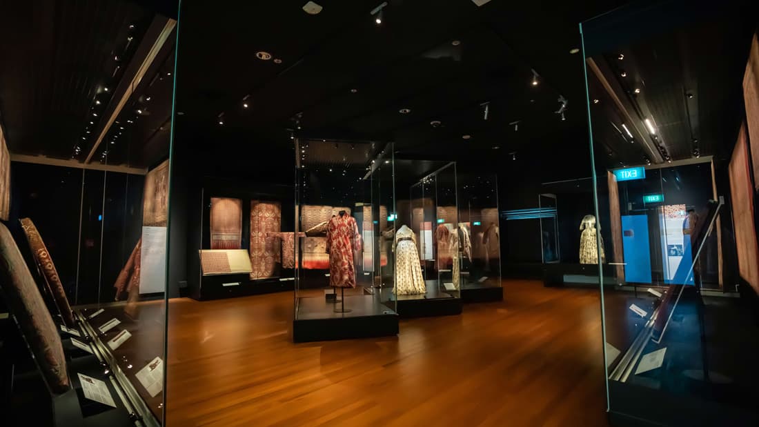 <h1> Textile Masters to the World: the global desire for Indian Cloth </h1>
