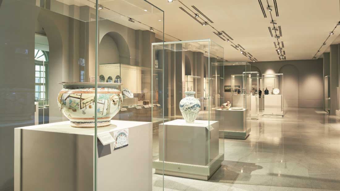 <p>Allie the Virtual Museum Host</p>