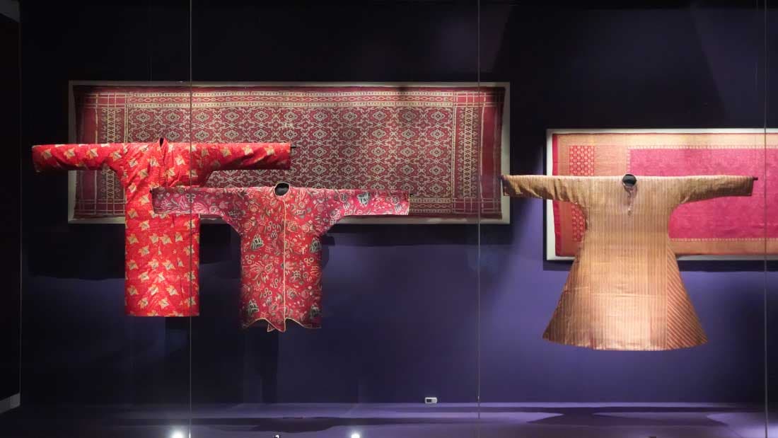 <h1> Fashion and Textiles </h1>
