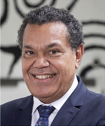 Emmanuel Kasarherou
